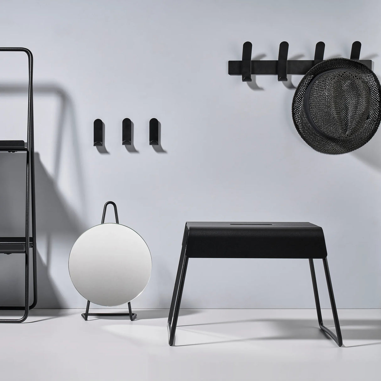 Stool 27 5 cm Black A-Stool
