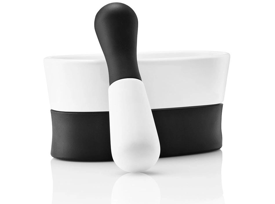 Pestle and mortar  white/black