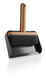 Dustpan and brush set